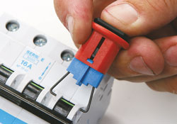 Тип PIS – стандартные входы - Блокираторы для миниатюрных электроавтоматов